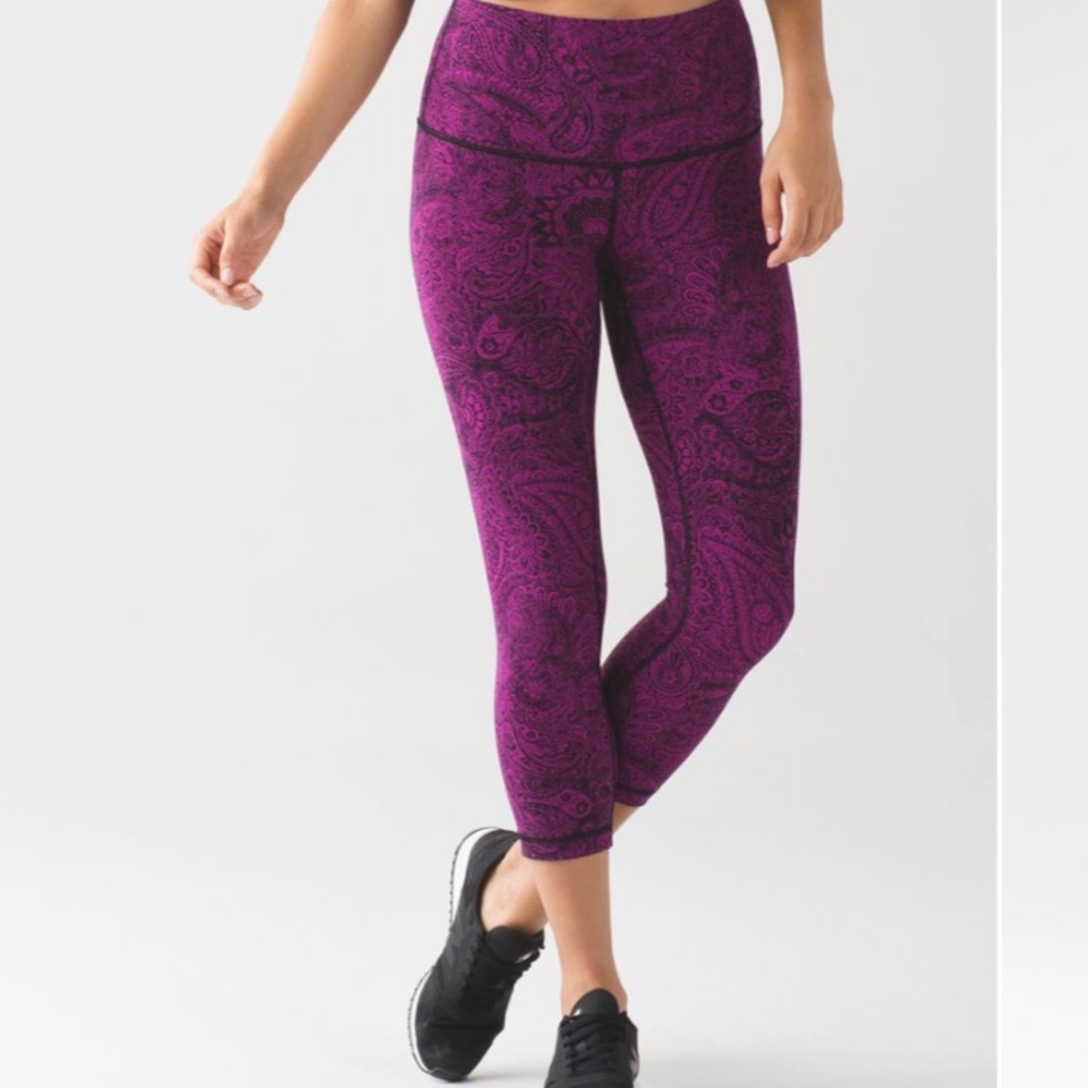 Wonder under crop *high rise